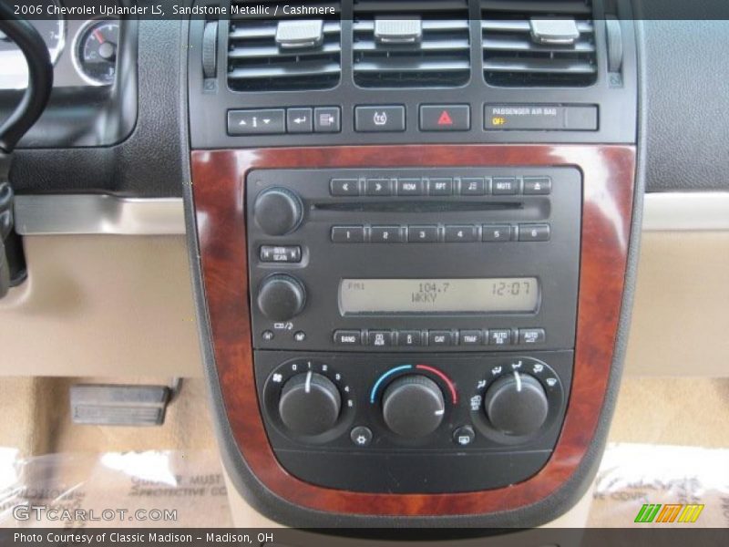 Sandstone Metallic / Cashmere 2006 Chevrolet Uplander LS