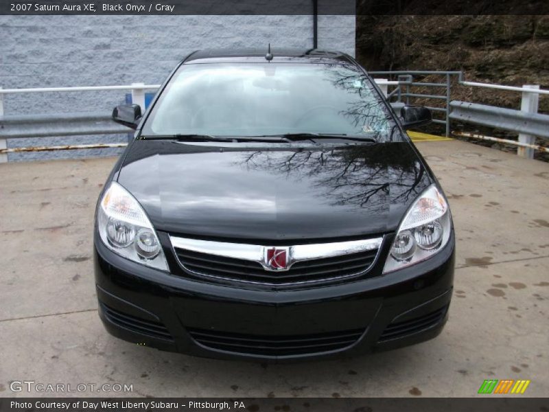 Black Onyx / Gray 2007 Saturn Aura XE