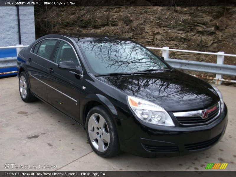 Black Onyx / Gray 2007 Saturn Aura XE