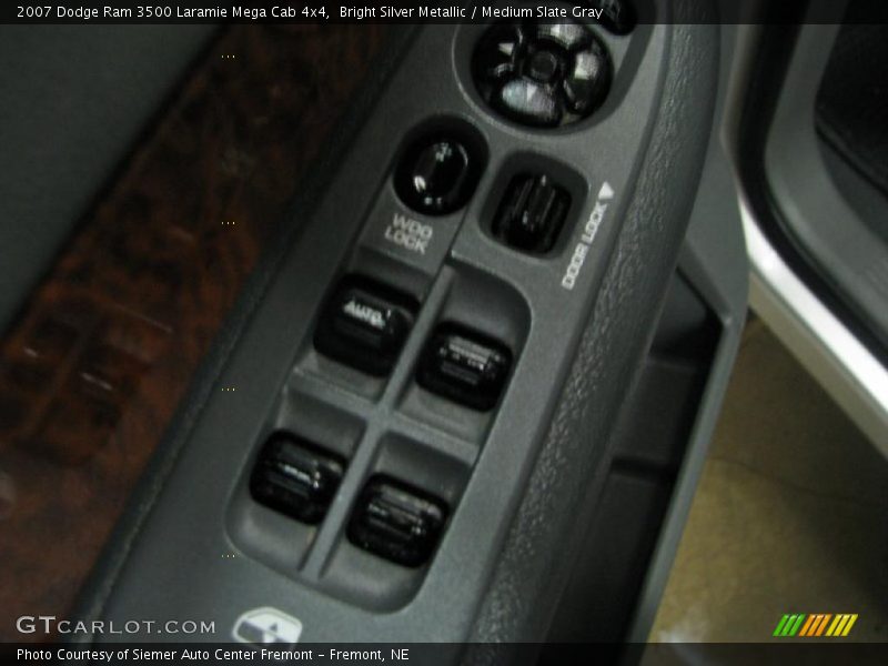 Bright Silver Metallic / Medium Slate Gray 2007 Dodge Ram 3500 Laramie Mega Cab 4x4