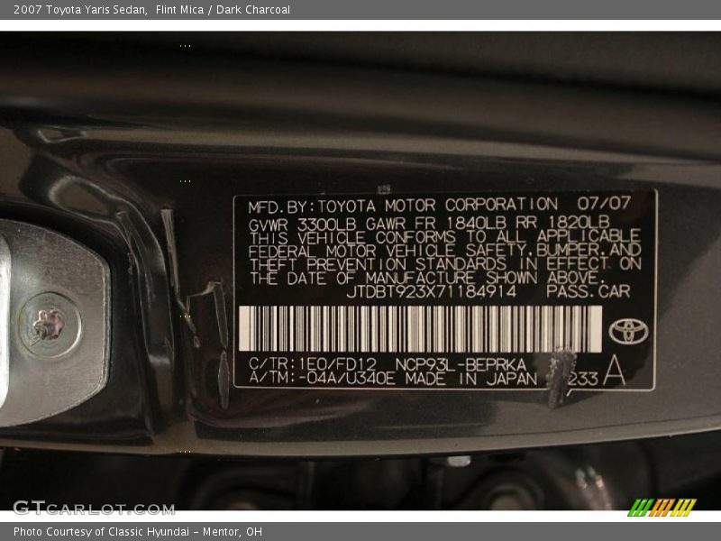 Flint Mica / Dark Charcoal 2007 Toyota Yaris Sedan