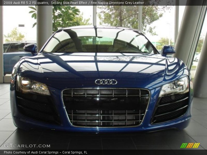 Sepang Blue Pearl Effect / Fine Nappa Limestone Grey Leather 2009 Audi R8 5.2 FSI quattro