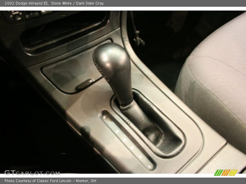 Stone White / Dark Slate Gray 2002 Dodge Intrepid ES