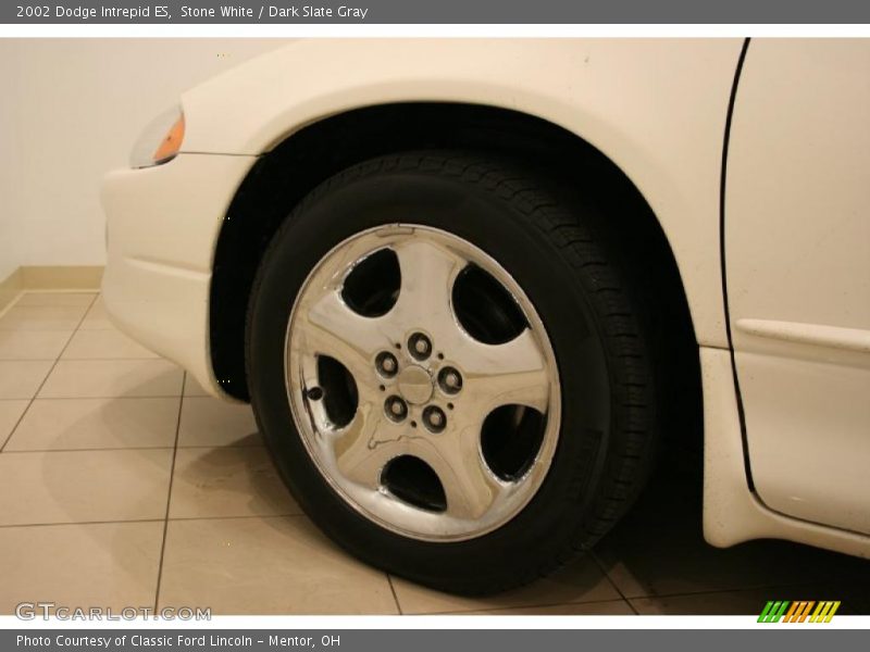 Stone White / Dark Slate Gray 2002 Dodge Intrepid ES