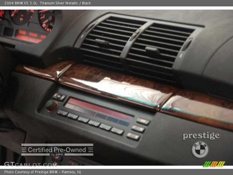 Titanium Silver Metallic / Black 2004 BMW X5 3.0i