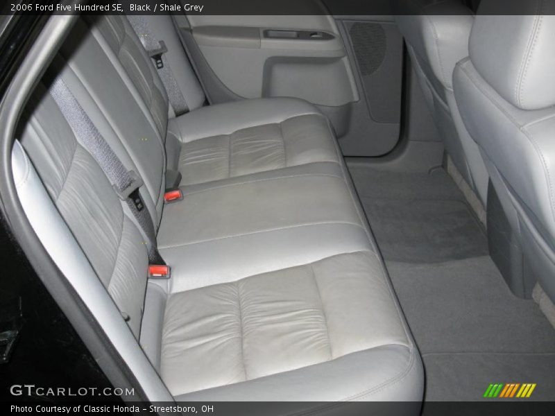 Black / Shale Grey 2006 Ford Five Hundred SE