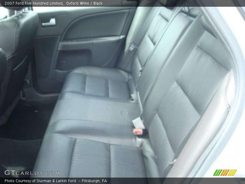 Oxford White / Black 2007 Ford Five Hundred Limited