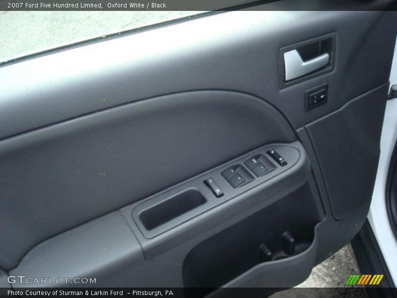 Oxford White / Black 2007 Ford Five Hundred Limited