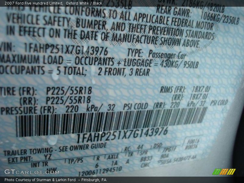 Oxford White / Black 2007 Ford Five Hundred Limited
