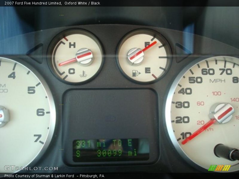 Oxford White / Black 2007 Ford Five Hundred Limited