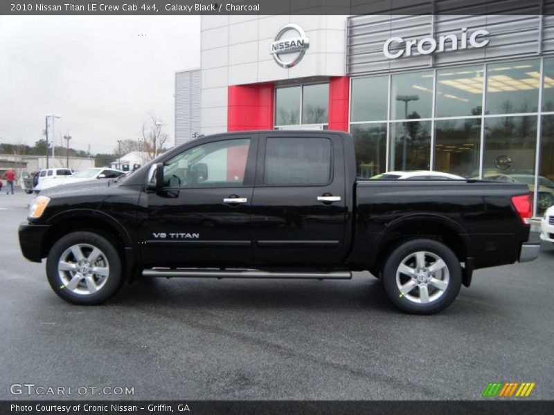 Galaxy Black / Charcoal 2010 Nissan Titan LE Crew Cab 4x4