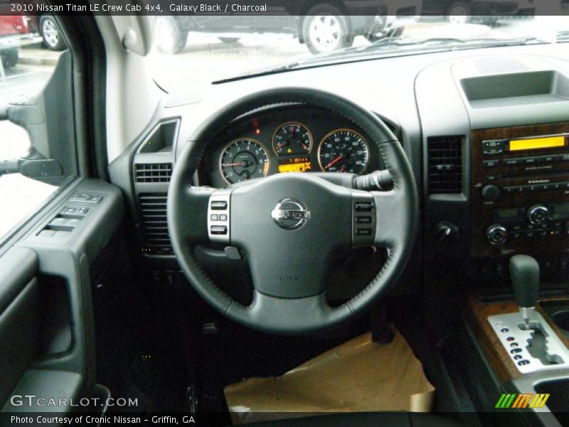 Galaxy Black / Charcoal 2010 Nissan Titan LE Crew Cab 4x4