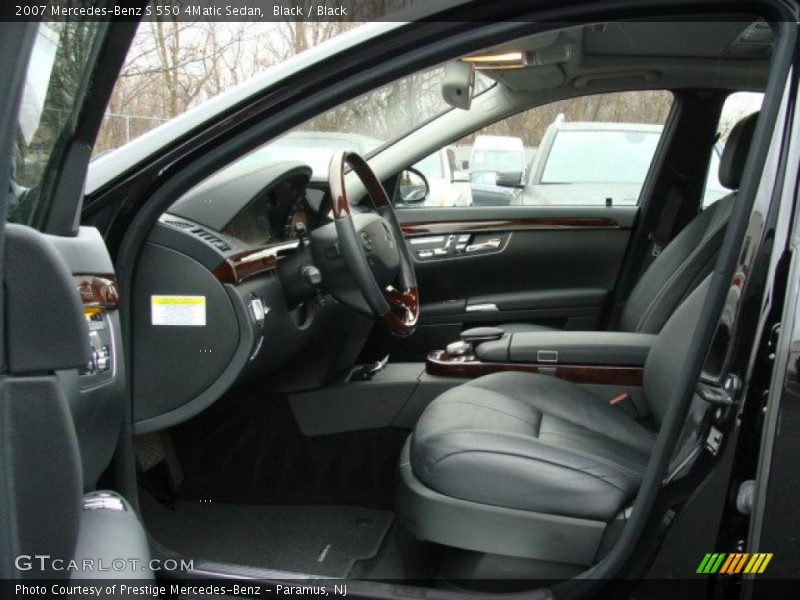Black / Black 2007 Mercedes-Benz S 550 4Matic Sedan