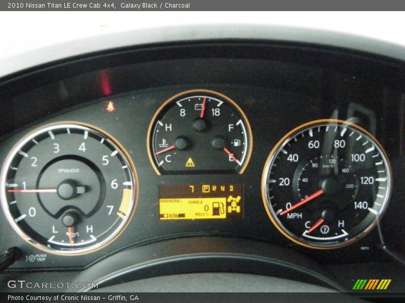 Galaxy Black / Charcoal 2010 Nissan Titan LE Crew Cab 4x4
