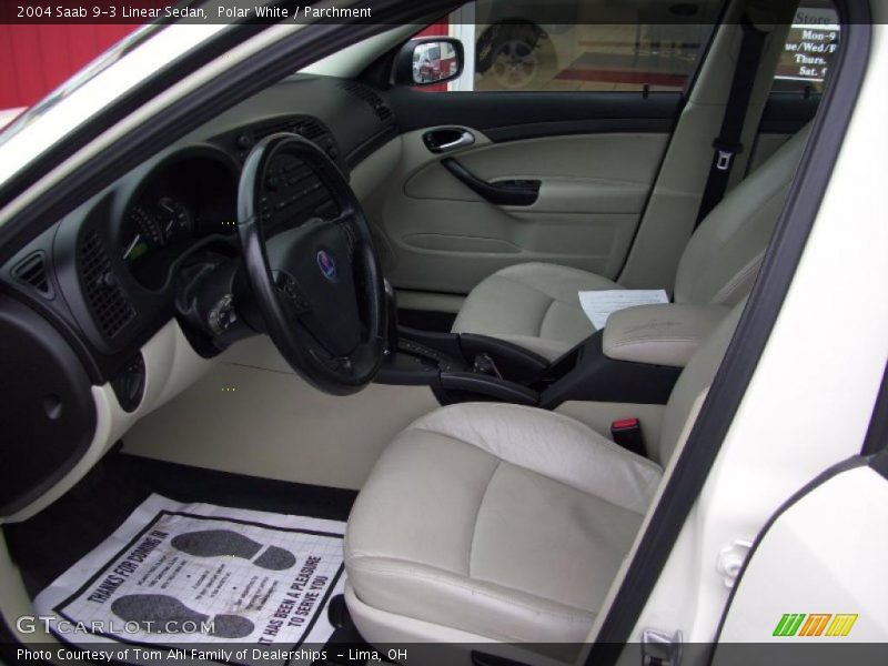 Polar White / Parchment 2004 Saab 9-3 Linear Sedan