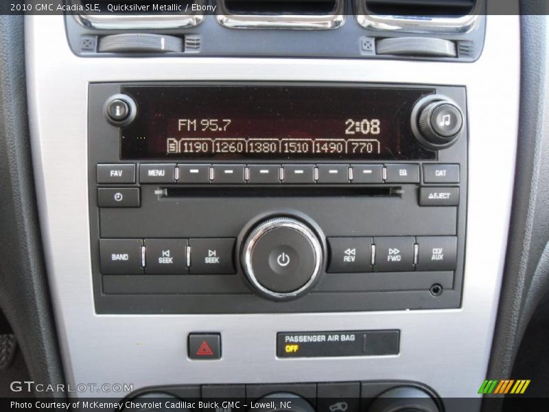 Quicksilver Metallic / Ebony 2010 GMC Acadia SLE