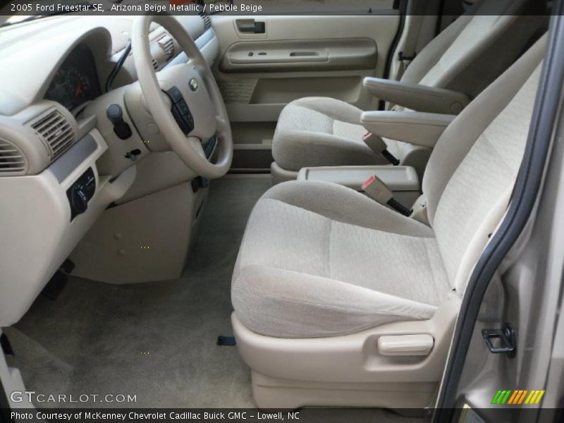 Arizona Beige Metallic / Pebble Beige 2005 Ford Freestar SE