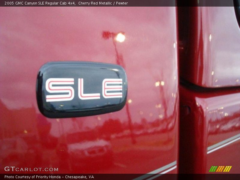 Cherry Red Metallic / Pewter 2005 GMC Canyon SLE Regular Cab 4x4
