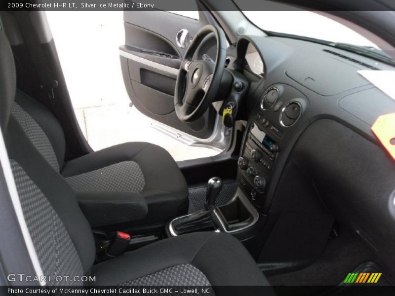 Silver Ice Metallic / Ebony 2009 Chevrolet HHR LT