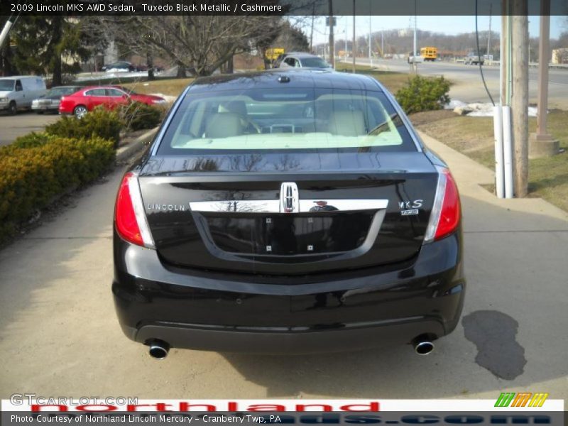 Tuxedo Black Metallic / Cashmere 2009 Lincoln MKS AWD Sedan
