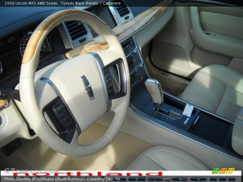 Tuxedo Black Metallic / Cashmere 2009 Lincoln MKS AWD Sedan