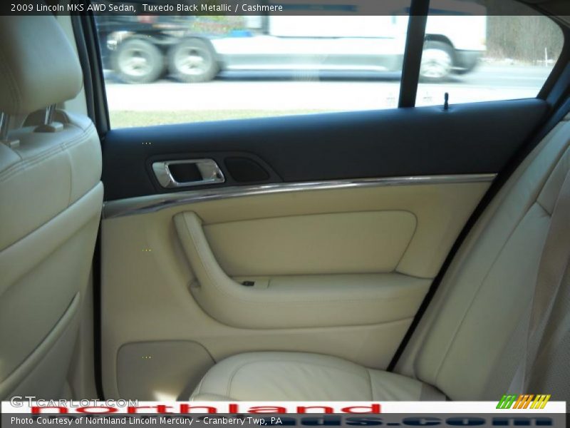 Tuxedo Black Metallic / Cashmere 2009 Lincoln MKS AWD Sedan