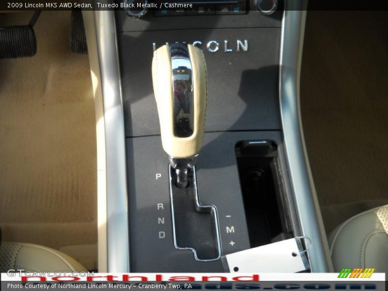 Tuxedo Black Metallic / Cashmere 2009 Lincoln MKS AWD Sedan