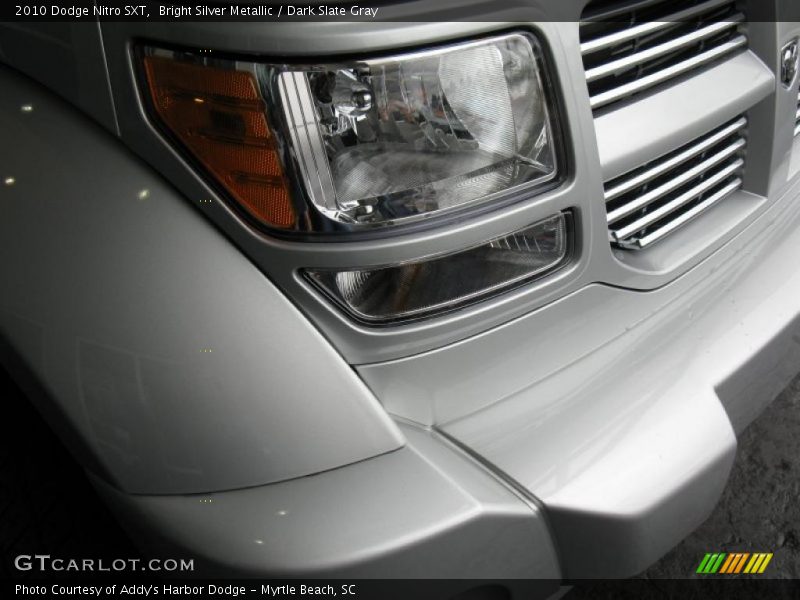 Bright Silver Metallic / Dark Slate Gray 2010 Dodge Nitro SXT