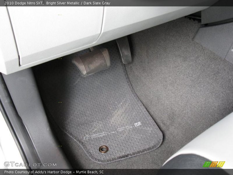 Bright Silver Metallic / Dark Slate Gray 2010 Dodge Nitro SXT