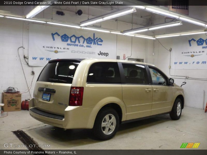 White Gold Pearl / Dark Slate Gray/Light Shale 2010 Dodge Grand Caravan SE