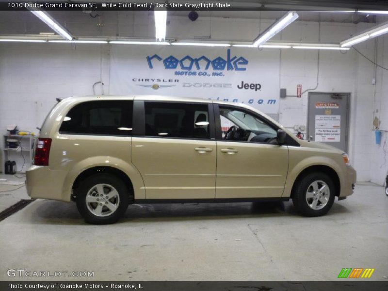 White Gold Pearl / Dark Slate Gray/Light Shale 2010 Dodge Grand Caravan SE