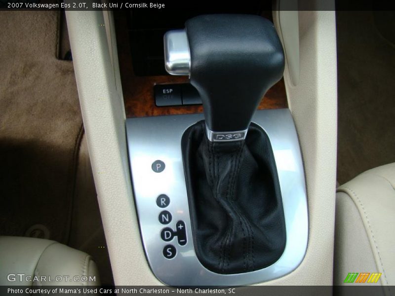 Black Uni / Cornsilk Beige 2007 Volkswagen Eos 2.0T