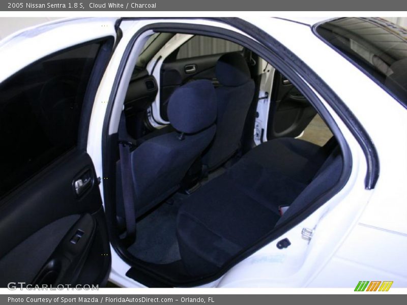 Cloud White / Charcoal 2005 Nissan Sentra 1.8 S