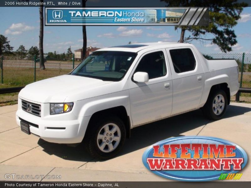 White / Olive 2006 Honda Ridgeline RTL