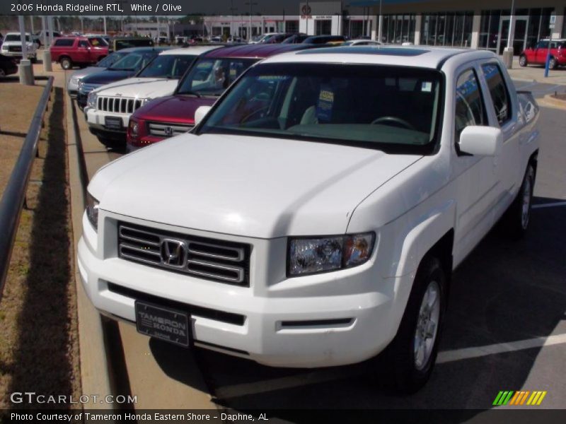 White / Olive 2006 Honda Ridgeline RTL