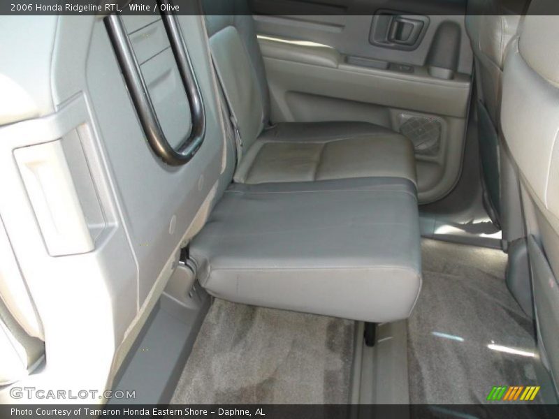 White / Olive 2006 Honda Ridgeline RTL