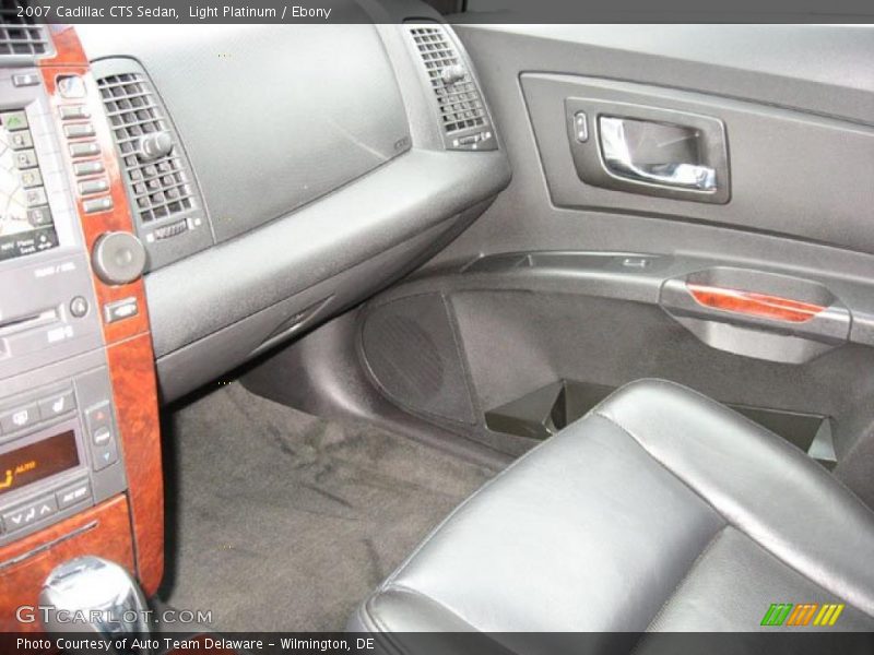 Light Platinum / Ebony 2007 Cadillac CTS Sedan