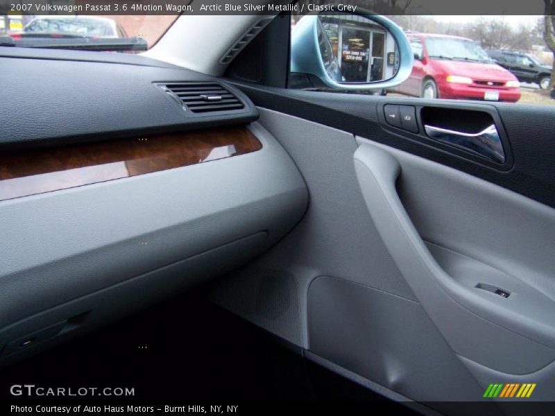 Arctic Blue Silver Metallic / Classic Grey 2007 Volkswagen Passat 3.6 4Motion Wagon