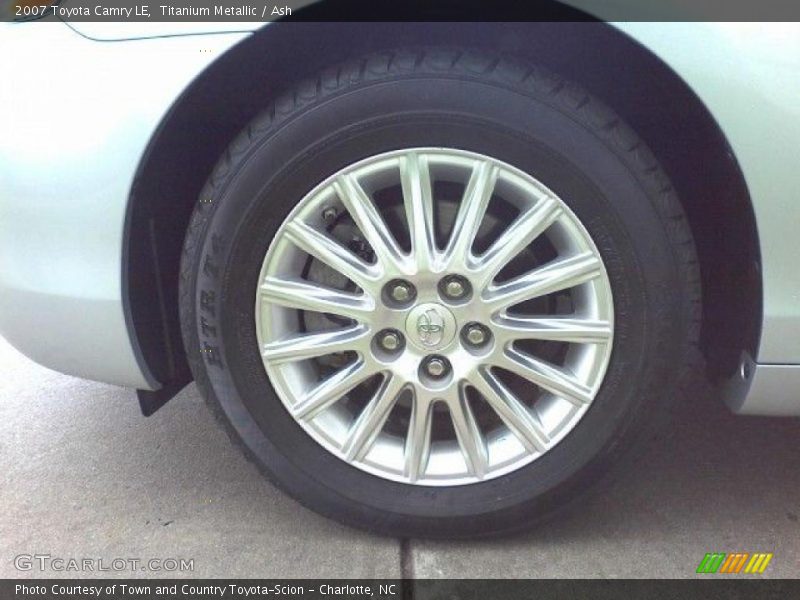 Titanium Metallic / Ash 2007 Toyota Camry LE