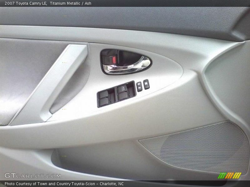 Titanium Metallic / Ash 2007 Toyota Camry LE