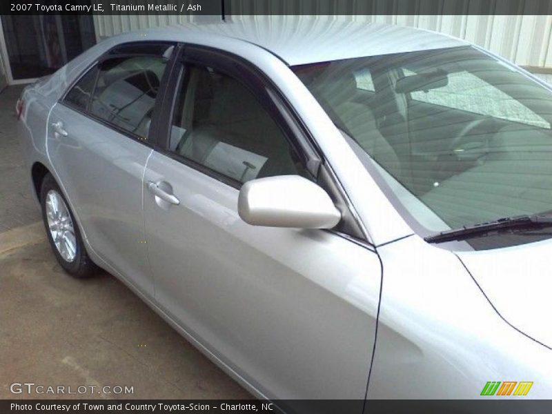 Titanium Metallic / Ash 2007 Toyota Camry LE