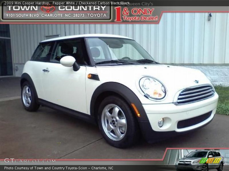 Pepper White / Checkered Carbon Black/Black 2009 Mini Cooper Hardtop