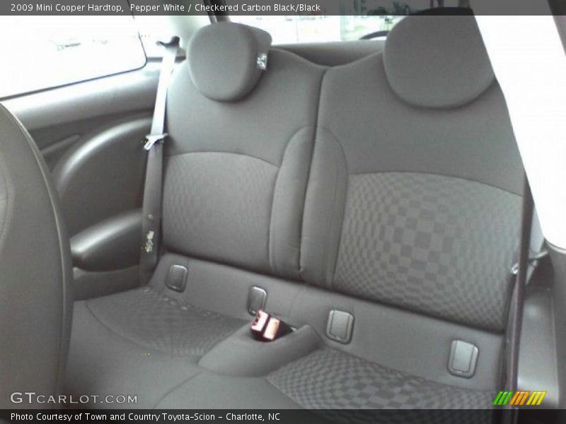 Pepper White / Checkered Carbon Black/Black 2009 Mini Cooper Hardtop