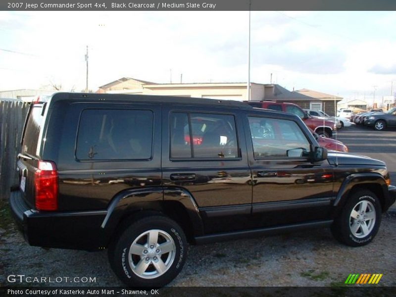 Black Clearcoat / Medium Slate Gray 2007 Jeep Commander Sport 4x4