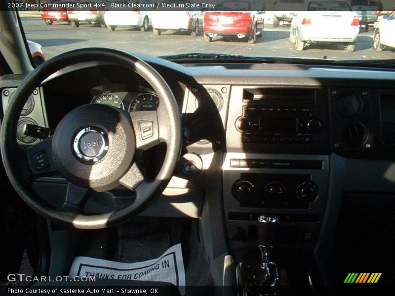 Black Clearcoat / Medium Slate Gray 2007 Jeep Commander Sport 4x4