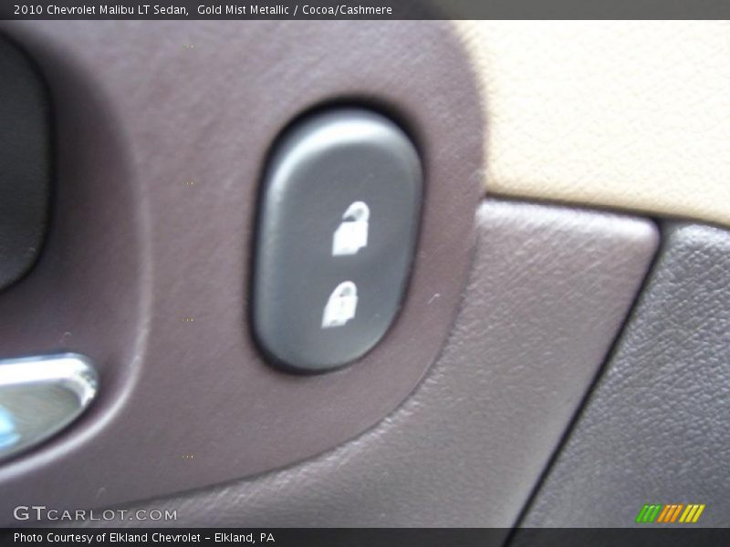 Gold Mist Metallic / Cocoa/Cashmere 2010 Chevrolet Malibu LT Sedan
