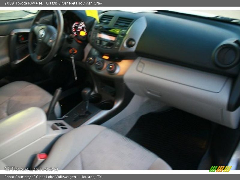 Classic Silver Metallic / Ash Gray 2009 Toyota RAV4 I4