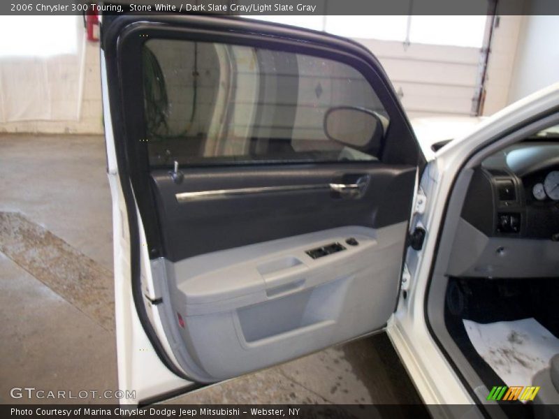 Stone White / Dark Slate Gray/Light Slate Gray 2006 Chrysler 300 Touring