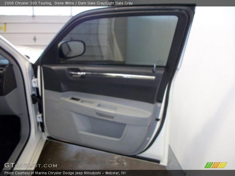 Stone White / Dark Slate Gray/Light Slate Gray 2006 Chrysler 300 Touring