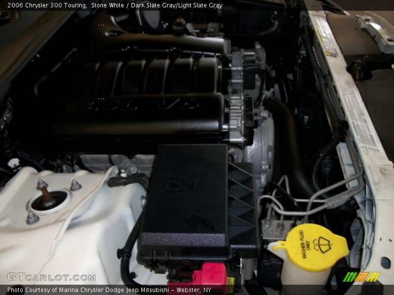 Stone White / Dark Slate Gray/Light Slate Gray 2006 Chrysler 300 Touring